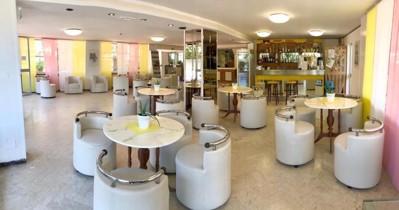 Hotel Naica Rimini Dış mekan fotoğraf