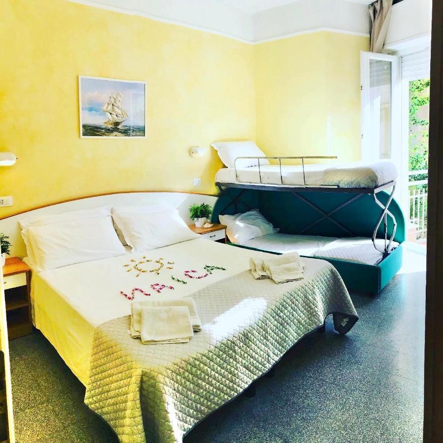 Hotel Naica Rimini Dış mekan fotoğraf