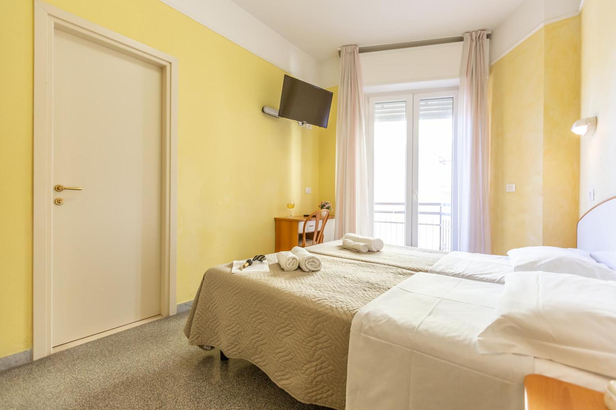 Hotel Naica Rimini Dış mekan fotoğraf