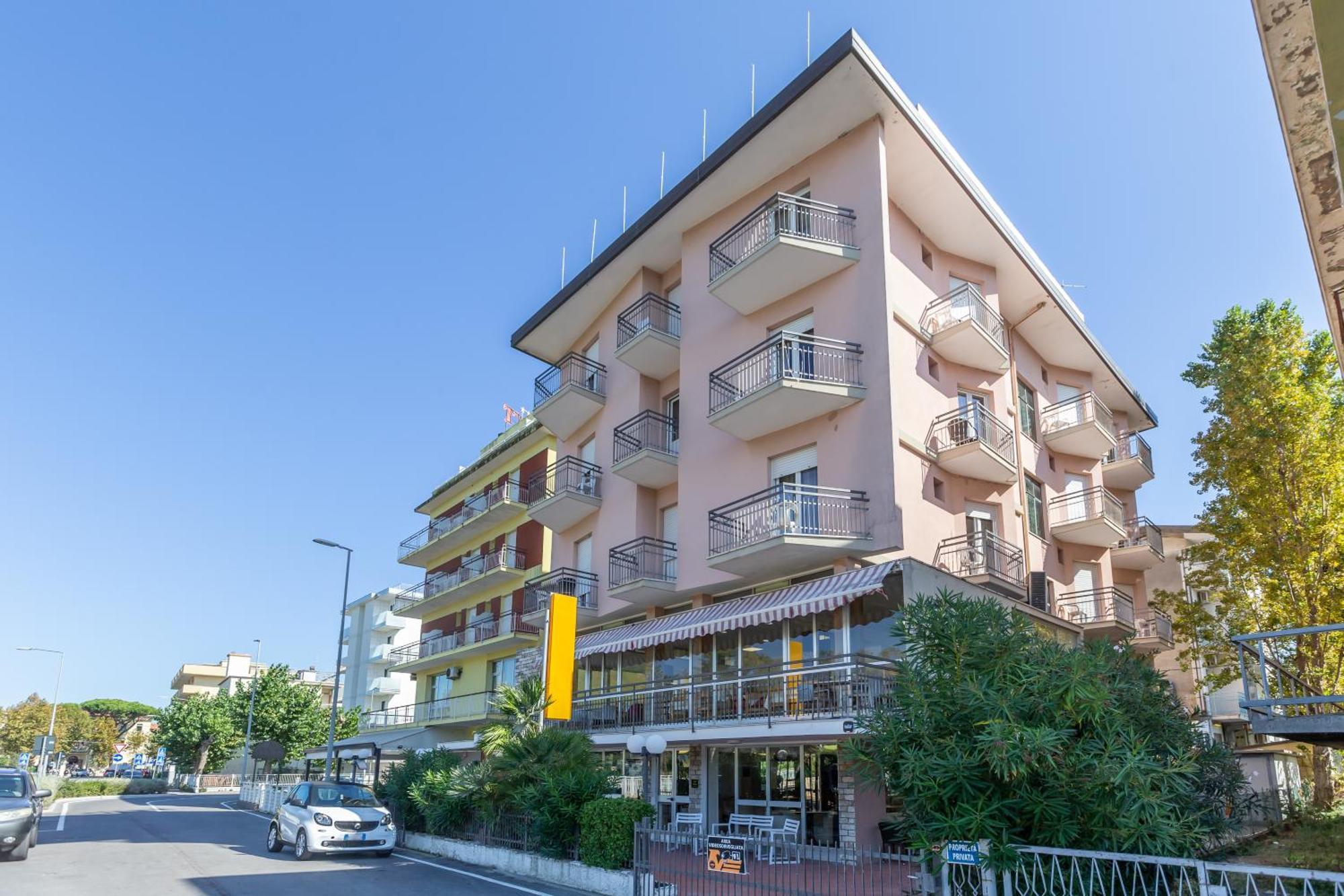Hotel Naica Rimini Dış mekan fotoğraf