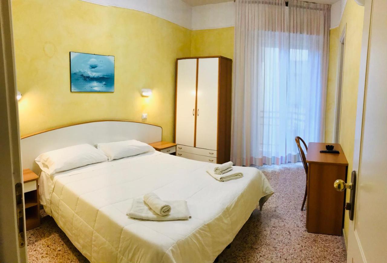 Hotel Naica Rimini Dış mekan fotoğraf